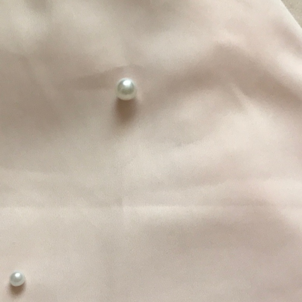 Powder Pink Puffed Sleeves With Pearls Top - Picture 9 of 9